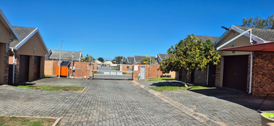 2 Bedroom Property for Sale in Gonubie Eastern Cape